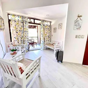 Apartamento Terrenas Beachfront 2 Bedrooms With Pool, Las Terrenas